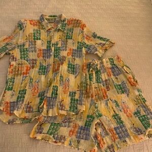 Vintage Capacity Petites Colorful Shorts & Shirt Coordinated Set